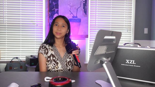 XZL Multifunctional Karaoke Microphone w/ Built-in Sound Card смотреть онлайн