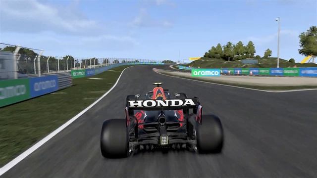 This can happen when you get a Puncture on your rear right wheel - F1 2021 Game #Shorts смотреть онлайн