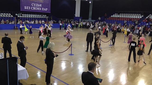 Е класс Дети 2+1 1/4 финала латина смотреть онлайн