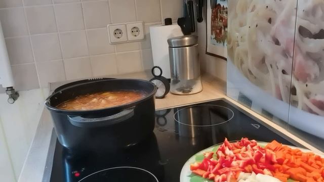 РЕЦЕПТ У КАЖДОЙ ХОЗЯЙКИ СВОЙ, НО ВКУС ПОЛУЧАЕТСЯ КАЖДЫЙ РАЗ ДРУГОЙ! | #683 смотреть онлайн