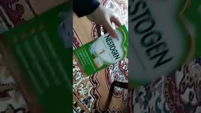 Как и чем кормить 1но месячных котят? ?? смотреть онлайн