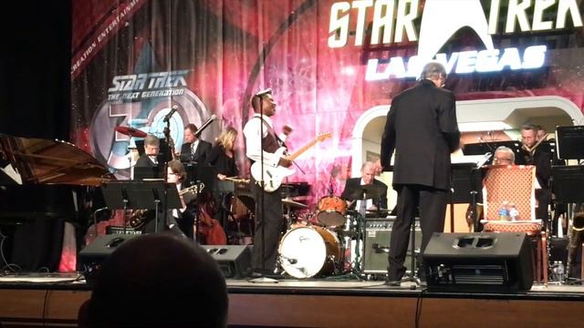 Tim Russ Singing - Star Trek Las Vegas 2017 смотреть онлайн