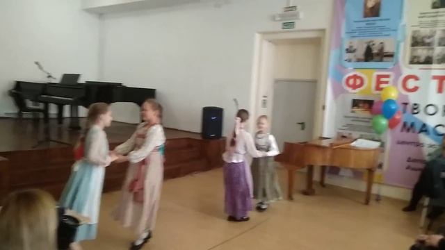 Польки,ансамбль Традиция концерт в ЦЭВДМ 28.05.18 смотреть онлайн