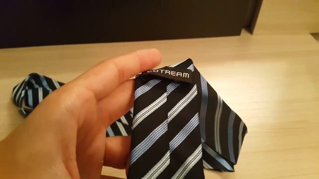 Галстук с AliExpress в полоску (синий) смотреть онлайн