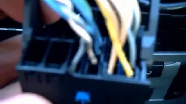 PARROT CK3200 EN PEUGEOT 407