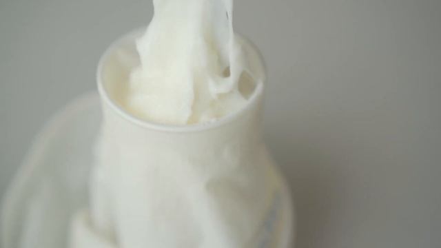 3분만에 우유로 떡 만드는 방법?우유떡 꼬치 Milk Tteok Skewers смотреть онлайн