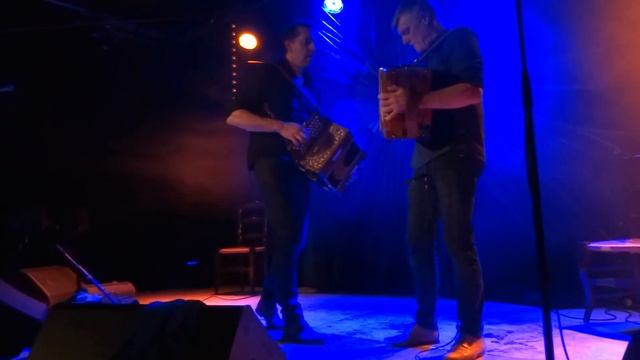 Duo Laloy Le Tron - Scottish-Mazurka смотреть онлайн