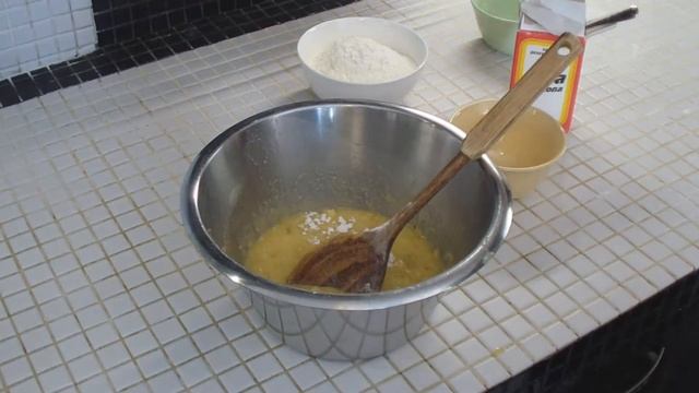 Выпечка, кекс, десерт и завтрак: Банановый хлеб (Banana Bread) смотреть онлайн