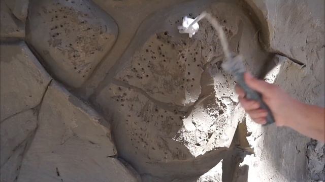 ДЕКОРАТИВНАЯ ШТУКАТУРКА из цемента на фасаде дома утеплённым пенопластом. работа ЛЕНЫ смотреть онлайн