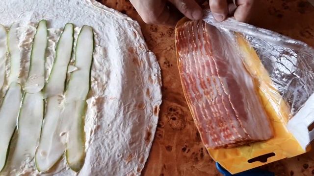 РОЛЛ ДОГ ИЛИ СУШИ ИЗ ЛАВАША ))) смотреть онлайн