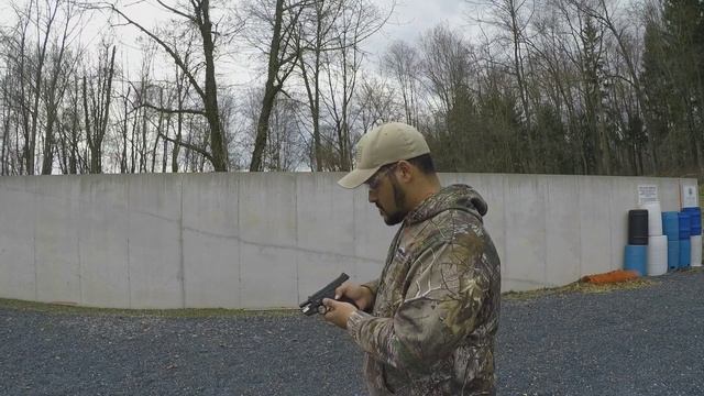 Range Day: Smith &Wesson M&P Shield 2.0 9mm смотреть онлайн