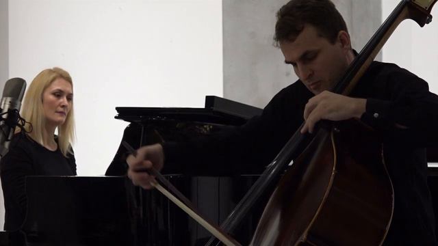 Koncert Ljubinko Lazić- kontrabas, Senka Simonovic- klavir смотреть онлайн