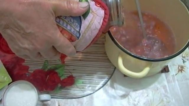 Компот из клубники и черешни.Compote of strawberries and cherries смотреть онлайн