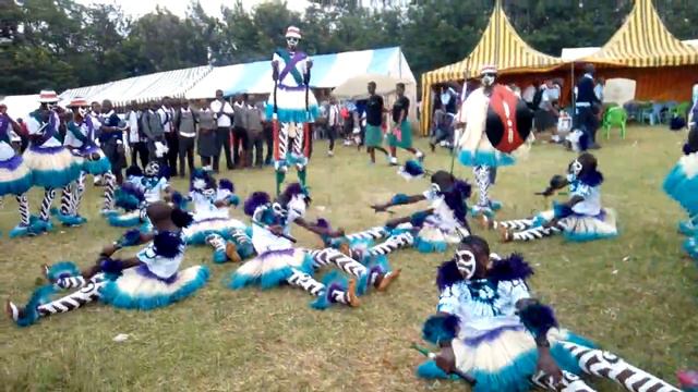 Ramogi dance by otaro high school смотреть онлайн