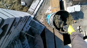 КЛАДКА ЭРКЕРНОГО УГЛА ИЗ СИЛИКАТНОГО КИРПИЧА С ПЕРЕВЯЗКОЙ