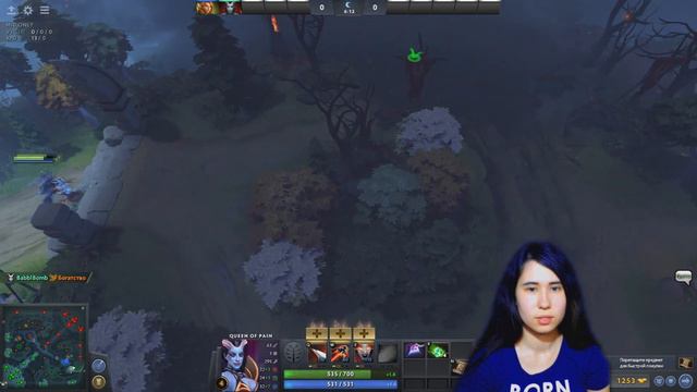ДЕВУШКА ОБУЧАЕТСЯ ИГРЕ DOTA 2 l ДЕВУШКА ПЕРВЫЙ РАЗ ИГРАЕТ В DOTA 2 l Настроена решительно смотреть онлайн