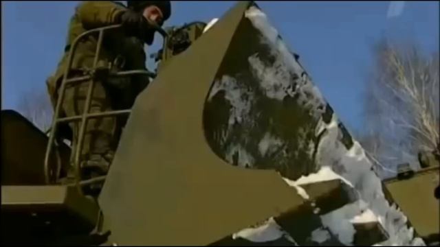Russian 2S7 "Pion" 203mm Tracked Howitzer - Overview and Opinion смотреть онлайн