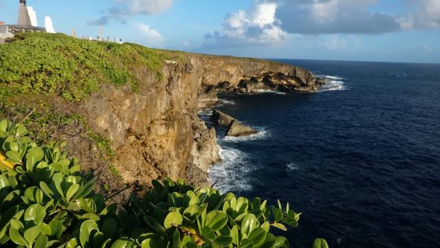 The Suicide Cliffs of Saipan in WWII | History Traveler Episode 235 смотреть онлайн