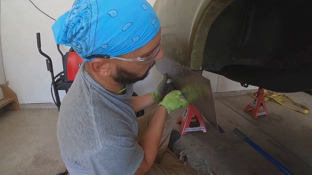 Plymouth Duster Quarter Panel Rust Repair смотреть онлайн