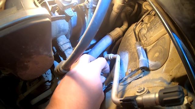 BMW 1 E87 (Е90) - ремонт дополнительной помпы. смотреть онлайн