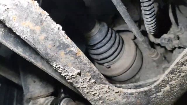 Q7 не хочет уезжать. Ремонт подвески, замена заднего пыльника шруса. смотреть онлайн