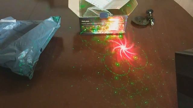 Disco лазерный проектор 48 узоров с Алиэкспресс. Лазерный RGB проектор 48 узоров смотреть онлайн