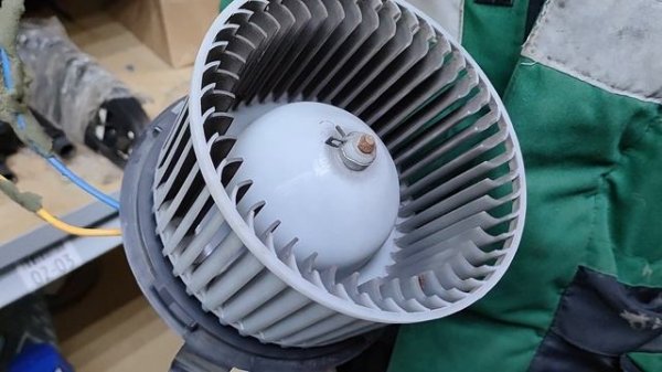 Проверка моторчика отопителя