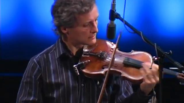 Stuart Fuchs & Babik (Bah-Beek): "Stephie's Stomp" смотреть онлайн