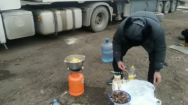 1-кисм новосибирск-узбекистон #дальнобойщик #мусофирлар #дальнобой #trucker #fura #actros смотреть онлайн