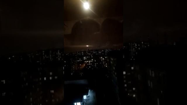 Небо меняет цвет смотреть онлайн