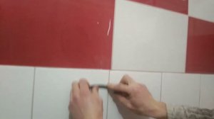 Как убрать СИЛИКОН (герметик) с кафеля ОДНИМ ДВИЖЕНИЕМ, или снятие ГЕРМЕТИК с кафеля ЛЕГКО.