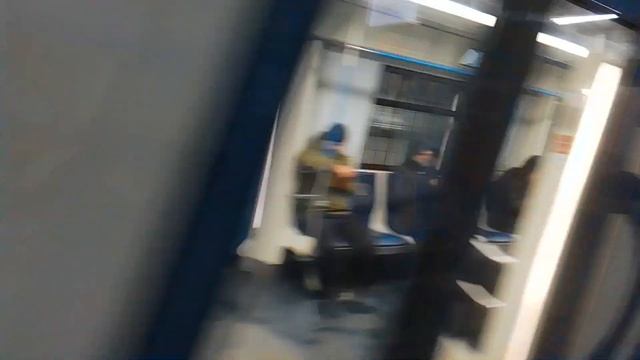 Электропоезд 81-765/766/767 Москва на станции метро Рязанский проспект смотреть онлайн