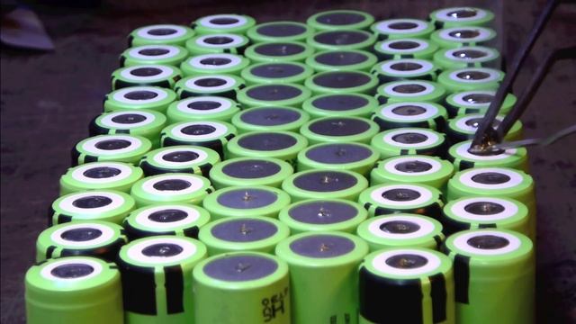 "Tesla" Style Battery BUILD for Gemini V-2 And other FPV Planes! смотреть онлайн
