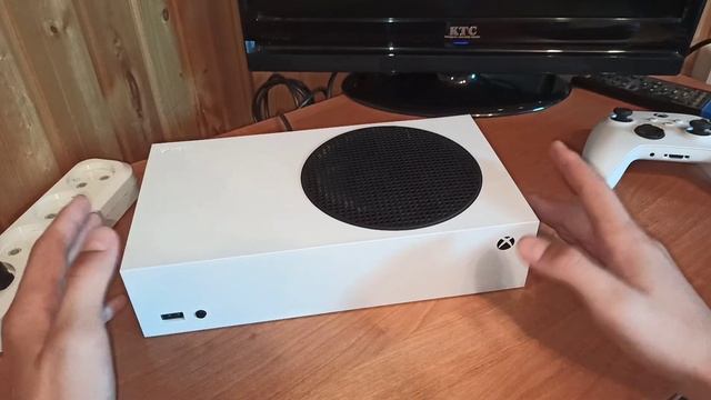 Обзор Xbox series S. Обзор игровой приставки Xbox series S. Новая некстген кансоль от Xbox. смотреть онлайн