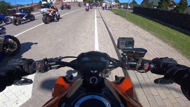 РЕАКЦИЯ ДЕТЕЙ на МОТОЦИКЛ. Мини ДАЛЬНЯК 400км. Парад KURLAND 2019. смотреть онлайн