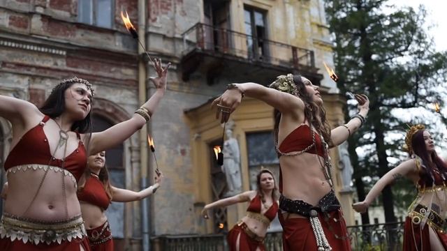 AWAKE SISTERS ❤️ PERUQUOIS - AWAKEN THE SNAKE