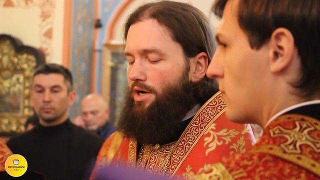 Архиерейское богослужение в храме Казанской иконы Божией матери смотреть онлайн