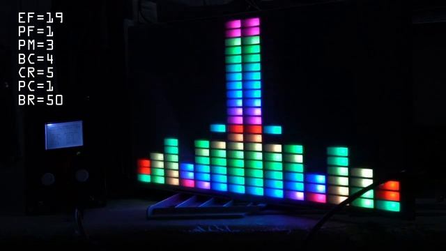 Demo spectrum analyzer Effect NO.19 смотреть онлайн