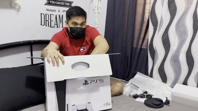 UNBOXING PS5 (SONY PLAYSTATION 5) смотреть онлайн