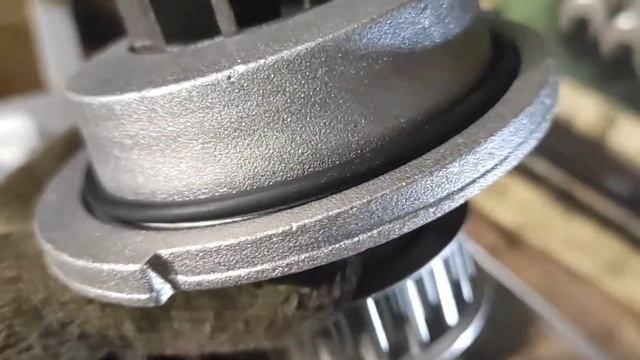 Daewoo Nexia 1.5 SOHC. Замена помпы на Dolz смотреть онлайн