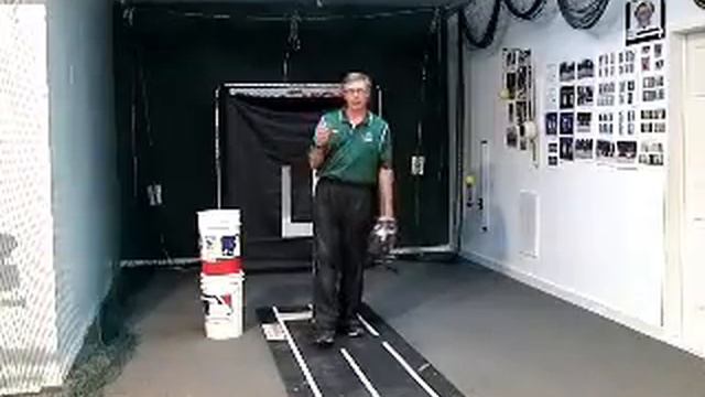 AccraSpeed Sports Trainer used for Pitch Locatin Drill Demo by Rick Pauly - Pauly Girl смотреть онлайн