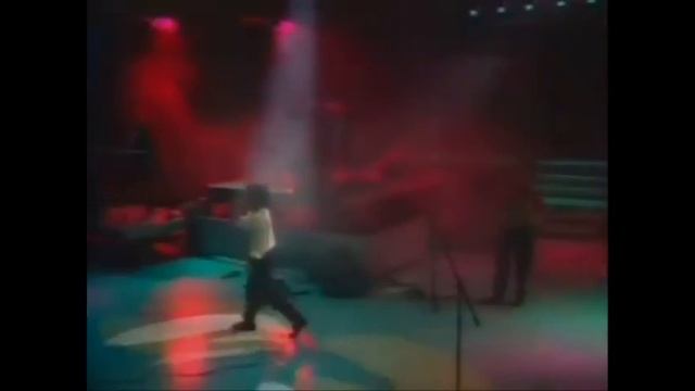 Oleg Gazmanov "Putana" with English lyrics смотреть онлайн