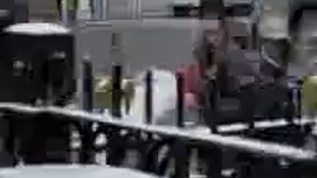 вот так надо разыгрывать на 1 апреля смотреть онлайн