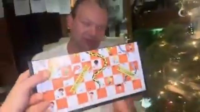 Human Snakes and Ladders смотреть онлайн