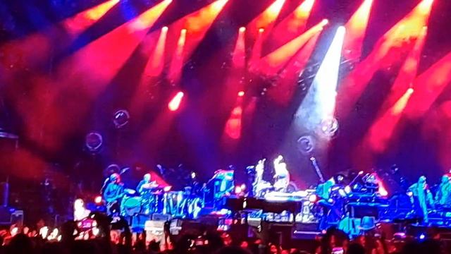 Nick Cave And The Bad Seeds : Red Right Hand (live @ Haapsalu Piiskopilinnus, Estonia Aug 18th 2022