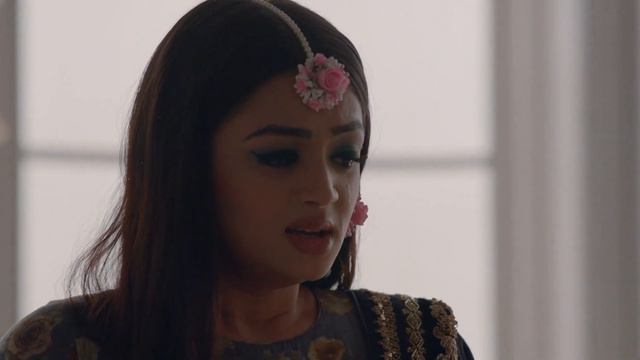 Я падаю жертвой твоих слез | Госпожа невестка Индийский смотреть онлайн