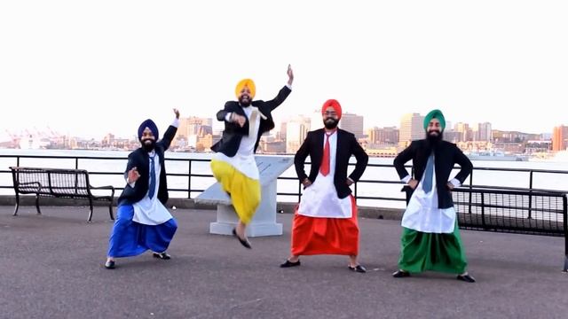 Sardaar Ji || Maritime Bhangra Group || Bhangra at Dartmouth-Halifax Water Front смотреть онлайн