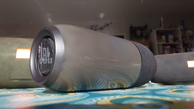 Jbl pulse 3 bass test - 100% VOLUME!! Waves effect (song in description) смотреть онлайн