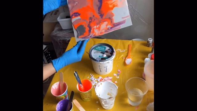 Fluid Art - создаём картину в технике заливки акриловыми красками смотреть онлайн