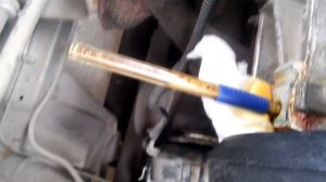 КАК ВЫКРУТИТЬ ОБЛОМАННУЮ ШПИЛЬКУ С БЛОКА ГБЦ ЗА 10 МИНУТ  БЕЗ ИНСТРУМЕНТА